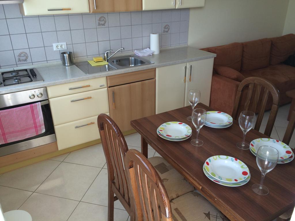 Kvajera Apartment Пореч Экстерьер фото