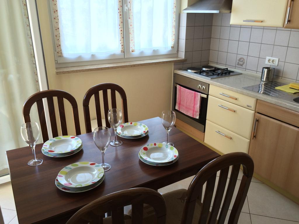 Kvajera Apartment Пореч Экстерьер фото