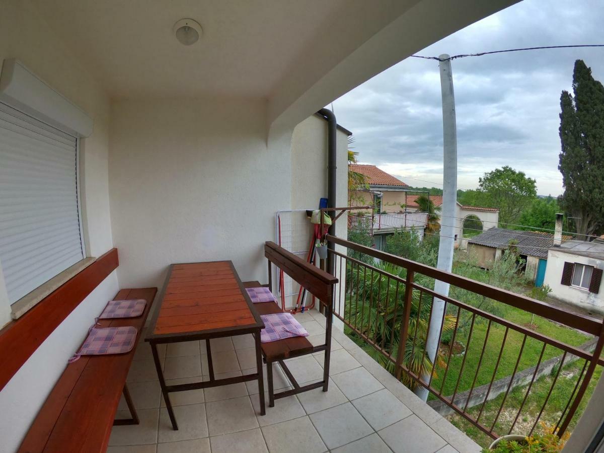 Kvajera Apartment Пореч Экстерьер фото